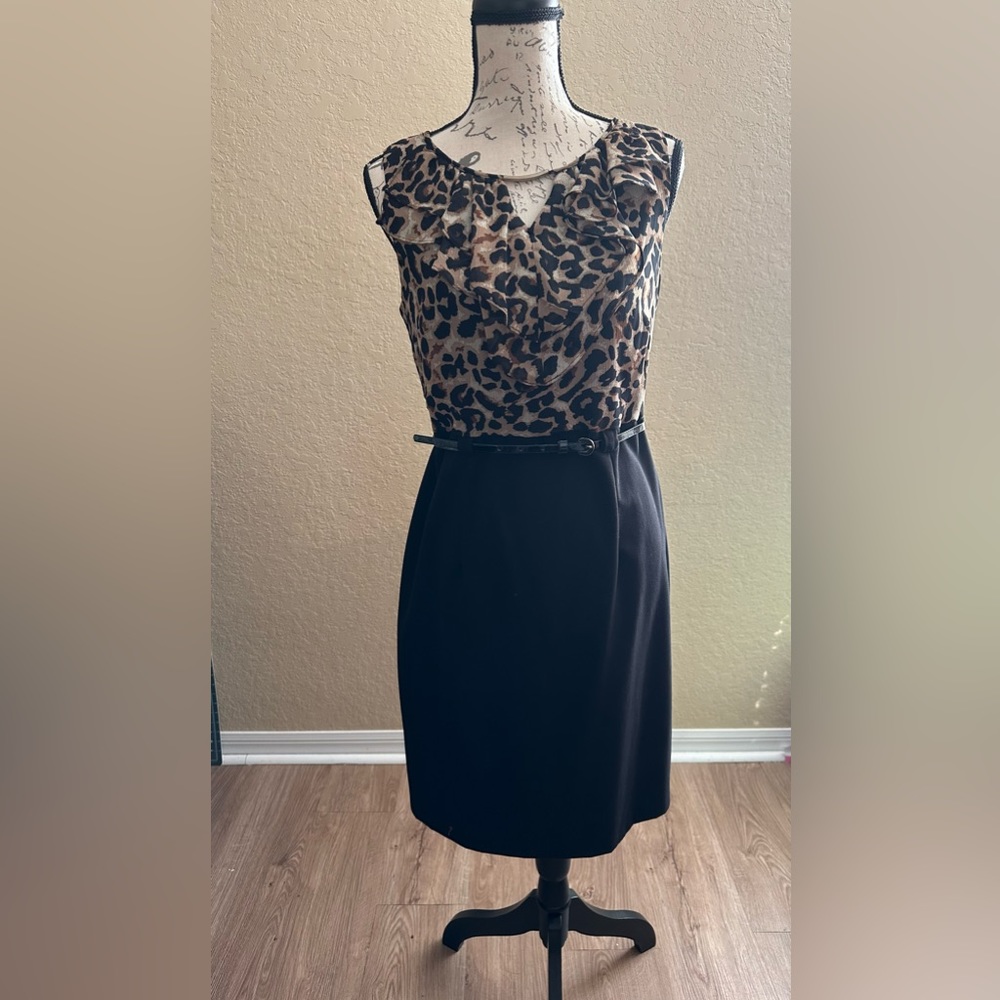 Very cute dress and in great condition.